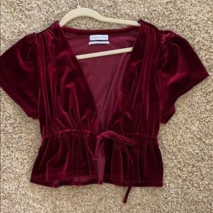 NWOT urban crushed velvet top tie in front